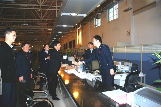 地税局新动向，唐晓鹰局长引领税务创新与优化服务新篇章